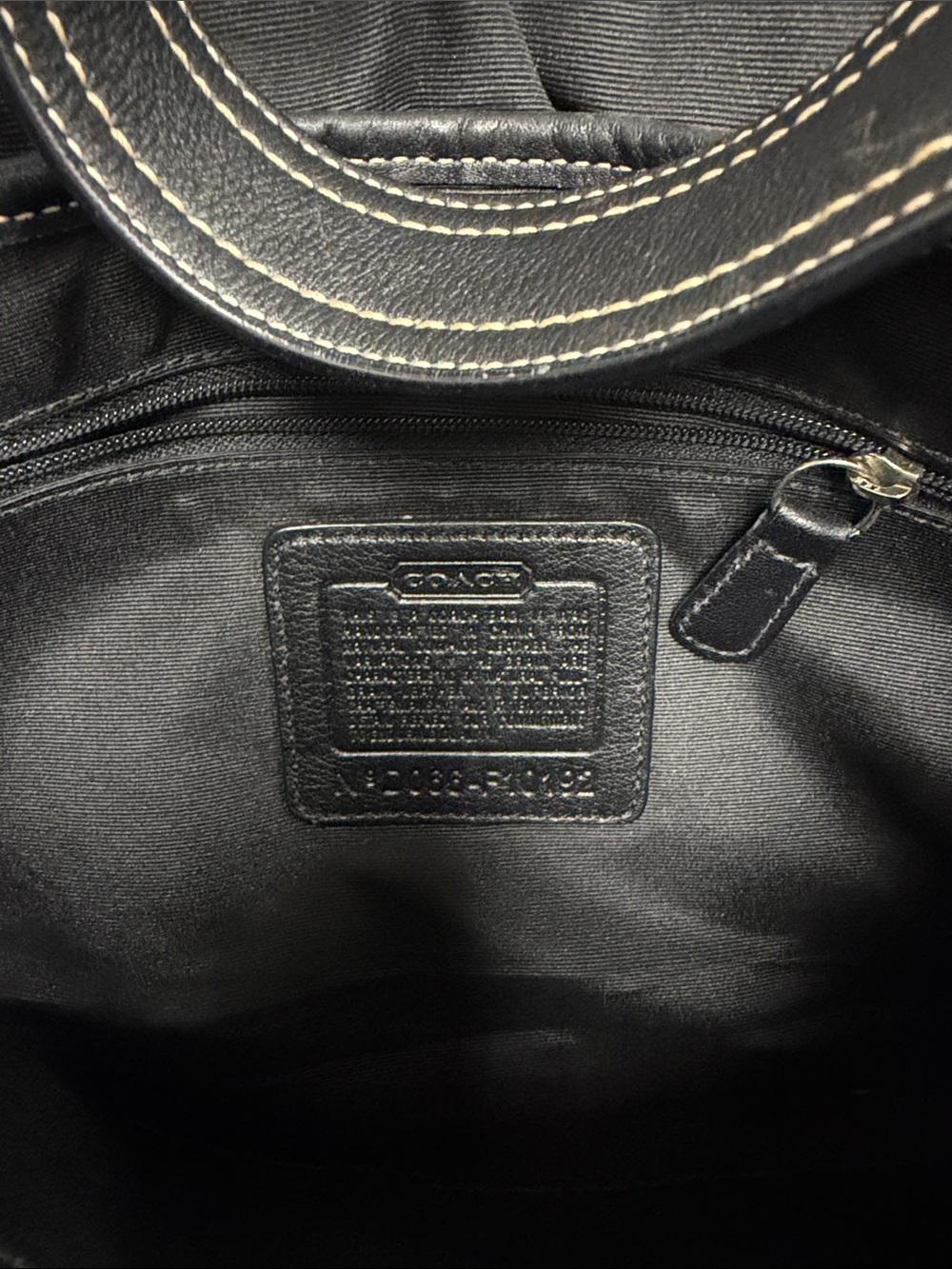 Coach Soho black leather flap shoulder bag - Picture 6 of 8